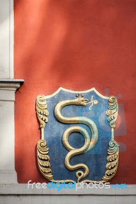 Sign Of The Golden Snake On The U Zlatého Hada Cafe In Prague Stock Photo