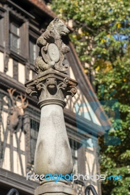 Sinaia, Wallachia/romania - September 21 : Statue Of A Bear Outs… Stock Photo