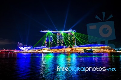 Singapore - Aug 8 ,2017 : Laser Show At Night In Singapore Stock Photo