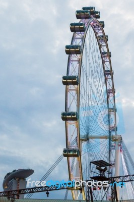 Singapore Flyer Ferris Wheel In Singapore Stock Photo