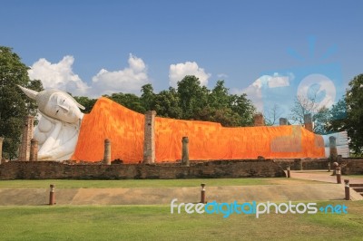 Sleeping Buddha Statue At Wat Khun In Thapramoon Temple In Angthong Province Central Of Thailand Important Religious Traveling Destination Stock Photo