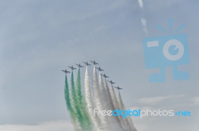 Smoke Trail Draw The Italian Flag Stock Photo