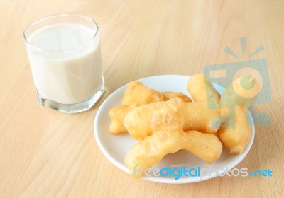 Soybean Milk And Deep Fried Doughstick Breakfast Stock Photo