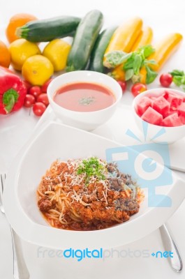 Spaghetti With Bolognese Sauce With Gazpacho Soup And Fresh Vege… Stock Photo