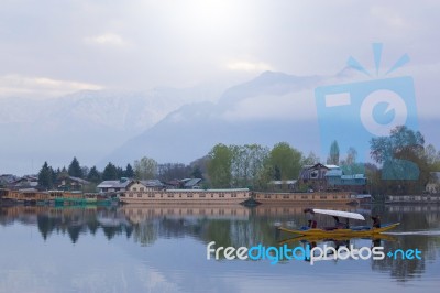 Srinagar, India - April 15 2016: Lifestyle In Dal Lake Stock Photo