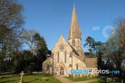 St Michael And All Angels Church In Leafield Stock Photo