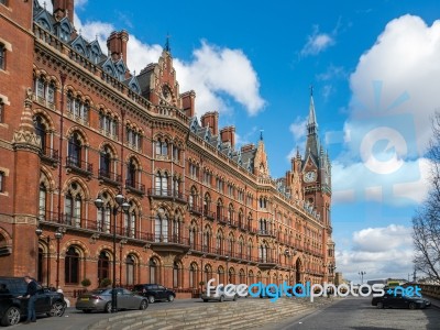 St Pancras Renaissance Hotel Building Stock Photo