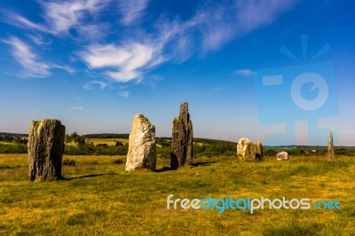 Standing Stones In A Grassy Fields In Brittany, North West Franc… Stock Photo