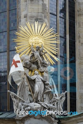 Statue At St Stephens Cathedral In Vienna Stock Photo