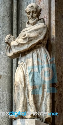 Statue In St Stephans Cathedral In Vienna Stock Photo