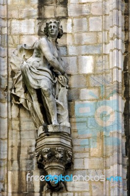 Statue In The Dome Stock Photo