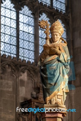 Statue Of A Bishop In Canterbury Cathedral Stock Photo