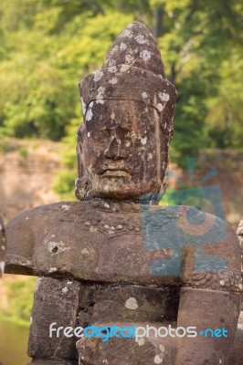 Statue Of Ancient Khmer Warrior Head At Angkor Wat Stock Photo