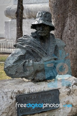 Statue Of Angelo Dibona Alpine Guide In Cortina D'ampezzo Stock Photo