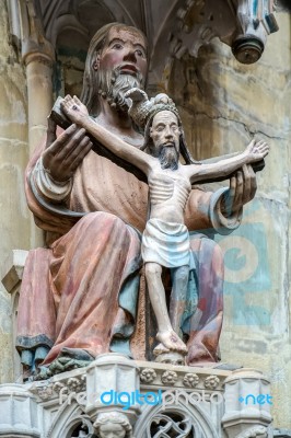 Statue Of Christ On The Cross In St James Church In Rothenburg Stock Photo