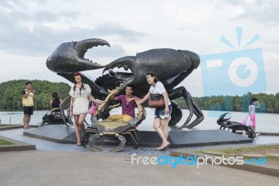 Statue Of Crabs In Krabi, Symbol Of Krabi Town, Thailand Stock Photo