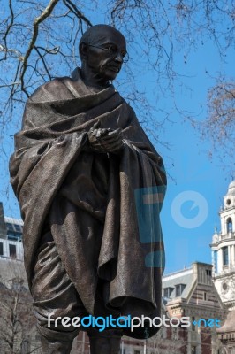 Statue Of Mahatma Ghandi In Parliament Square Stock Photo