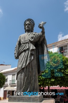 Statue Of Saint Bernard In The Plaza De La Iglesia Marbella Stock Photo