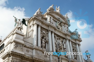 Statues On The Roof Of Santa Maria Del Giglio Venice Stock Photo