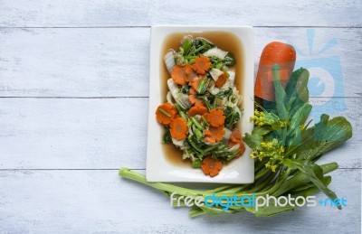 Stir Fried Mixed Vegetables With Soy Sauce Stock Photo