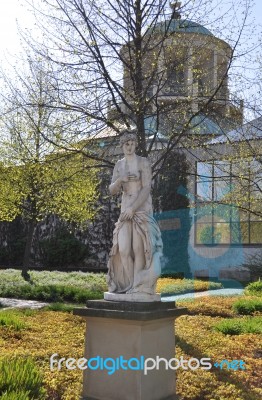 Stone Bust In Stuttgart Park Stock Photo