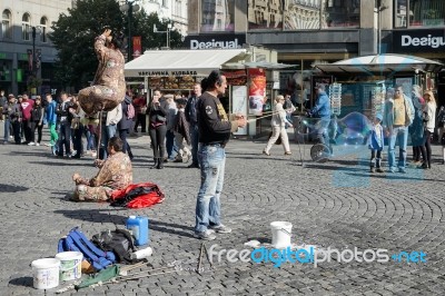 Street Performers Iat The Entrance To  Wenceslas Square In Pragu… Stock Photo