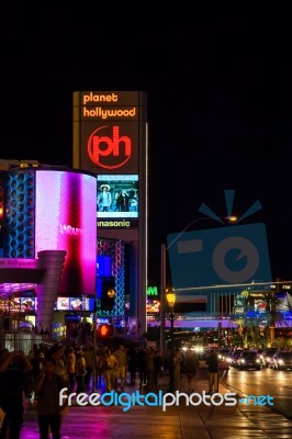 Street Scene Outside Planet Hollywood At Night In Las Vegas Stock Photo