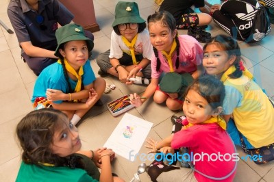 Student 9-10 Years Old, Scouts Work Together, Scout Camp In Bangkok Thailand Stock Photo