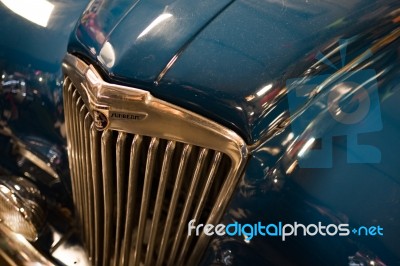 Sunbeam Alpine 1954 In The Motor Museum At Bourton-on-the-water Stock Photo