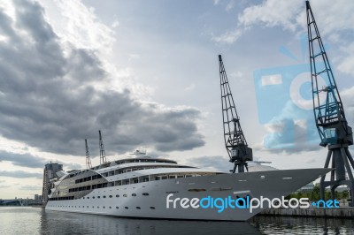 Sunborn Hotel Royal Victoria Dock Stock Photo