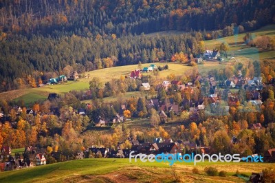 Sunny October Day In Mountain Village. Autumn In Poland Stock Photo