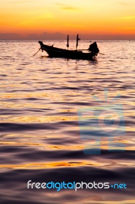 Sunrise Boat  And Sea In  China Sea Stock Photo