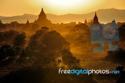 Sunrise Over Temples Of Bagan In Myanmar Stock Photo