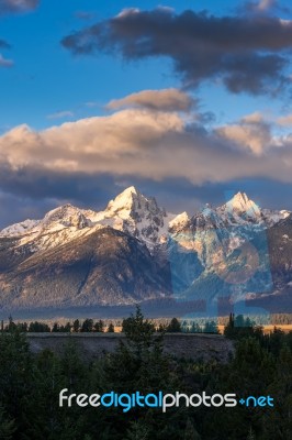 Sunrise Over The Grand Tetons In Wyoming Stock Photo