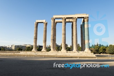 Temple Of Zeus In Athens Stock Photo