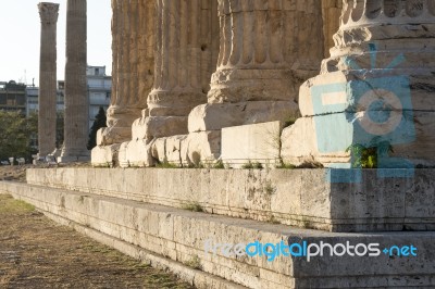 Temple Of Zeus In Athens Stock Photo