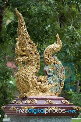 Thai Traditional Sculpture In Buddhist Temple Stock Photo