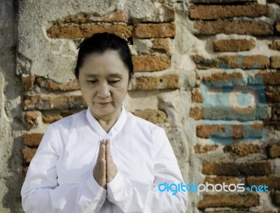 Thai Women With Typical Welcome Expression Stock Photo