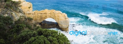 The Arch At Port Campbell National Park Stock Photo