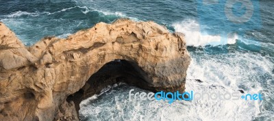 The Arch At Port Campbell National Park Stock Photo