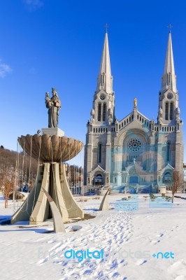 The Basilica Of Sainte Anne De Beaupre In Quebec, Canada Stock Photo