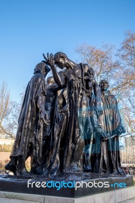 The Burghers Of Calais Statue In Victoria Tower Gardens Stock Photo