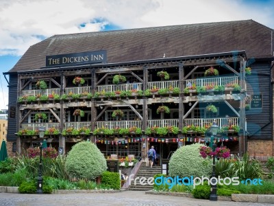 The Dickens Inn At St Katherines Dock Stock Photo