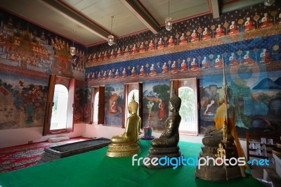 The Famous Beautiful Wall Murals In Wat Ubosatharam In Uthai Thani Stock Photo