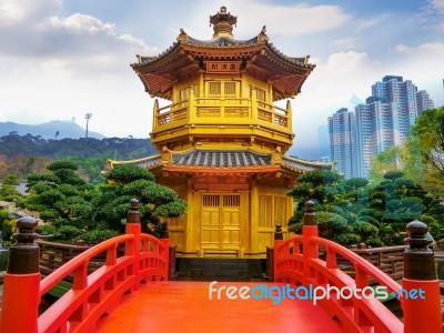 The Golden Pavilion Of Absolute Perfection In Nan Lian Garden In Chi Lin Nunnery, Hong Kong Stock Photo