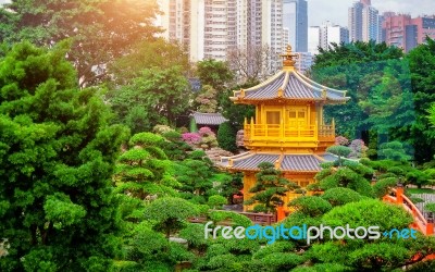 The Golden Pavilion Of Absolute Perfection In Nan Lian Garden In Chi Lin Nunnery, Hong Kong Stock Photo