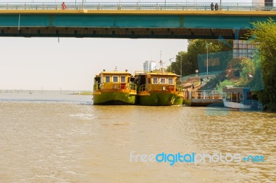 The River Nile And The Boats In Khartoum Stock Photo