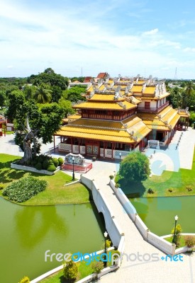 The Scenic View Of Thai Royal Residence At Bang Pa-in Royal Pala… Stock Photo