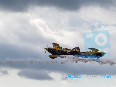 The Trig Aerobatic Team Flying Over Biggin Hill Airport Stock Photo