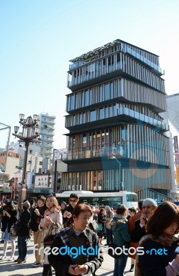 Tokyo -nov 21: Unidentified Tourists Around Asakusa Culture Tour… Stock Photo